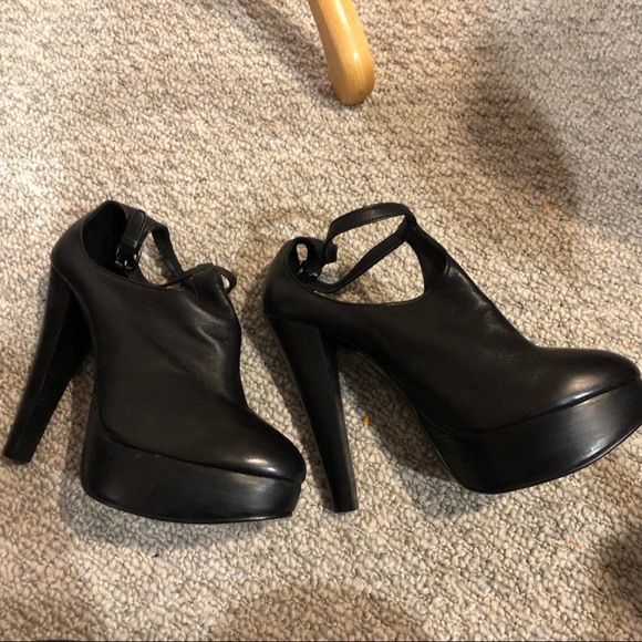 Thomas Wylde black platform shoes 8 - Picture 7 of 7